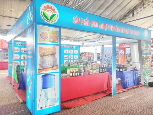 Thông báo về việc đăng ký tham gia Hội chợ Triển lãm hàng công nghiệp nông thôn năm 2025